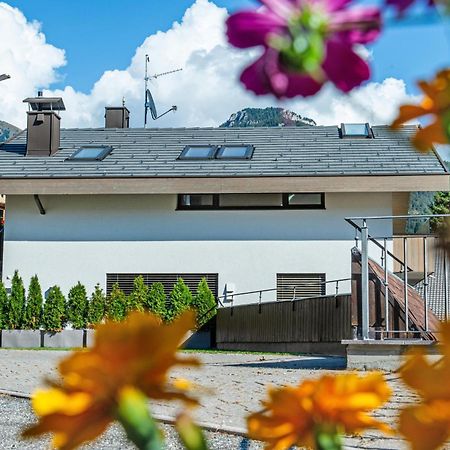 Apartments Dami Ortisei Bagian luar foto