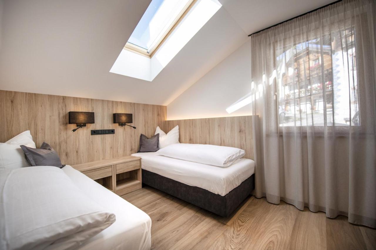 Apartments Dami Ortisei Bagian luar foto