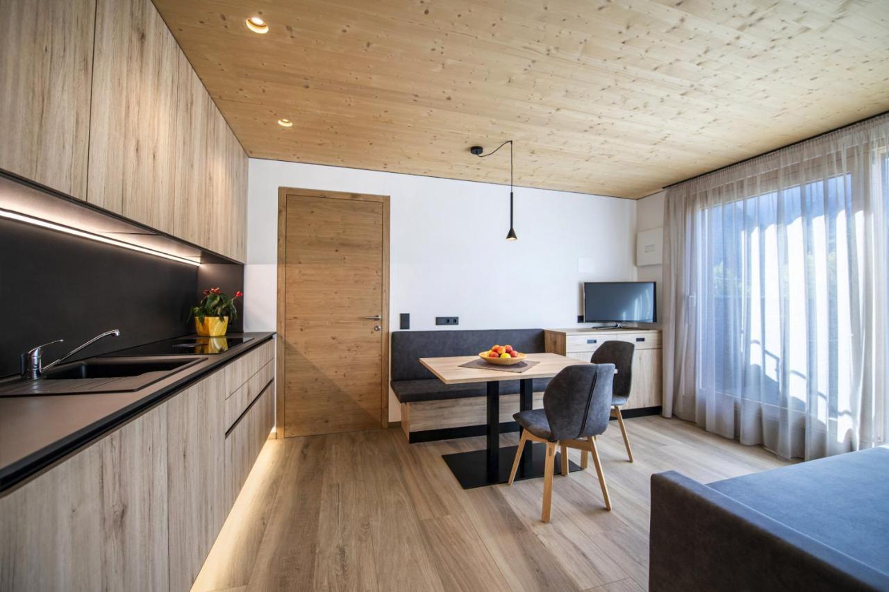 Apartments Dami Ortisei Bagian luar foto
