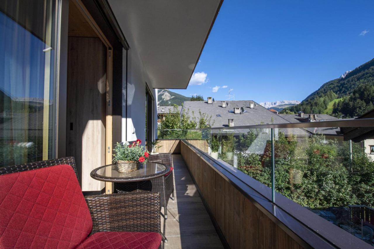 Apartments Dami Ortisei Bagian luar foto